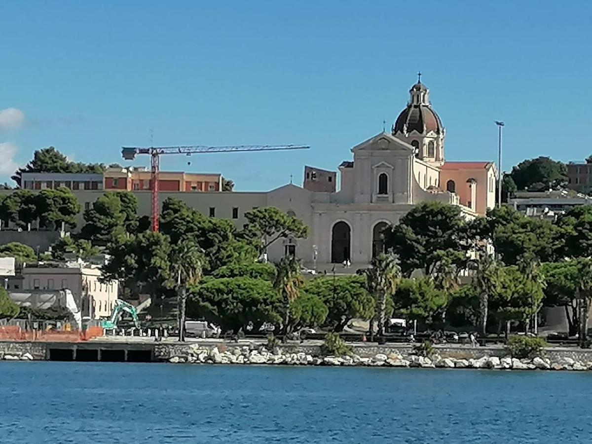 Luxury Rooms Paoli 19 Cagliari Exterior photo